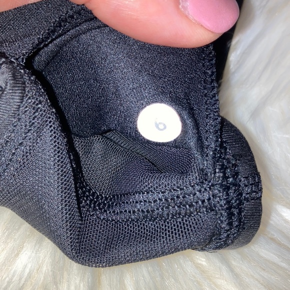 LULULEMON Camo Strappy Sports Bra Top 6 - Picture 9 of 10